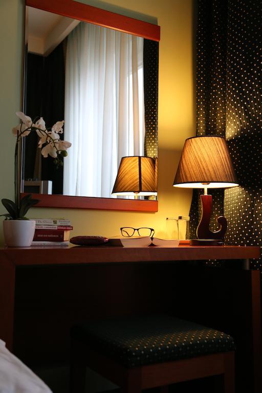 Hotel Apollonia Priština Pokoj fotografie