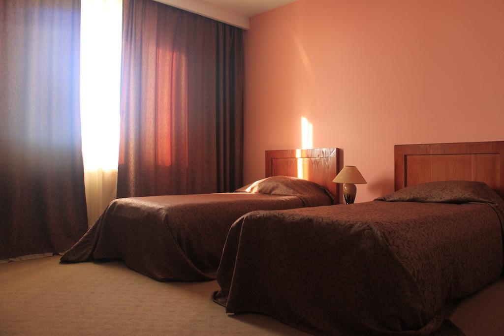 Hotel Apollonia Priština Pokoj fotografie