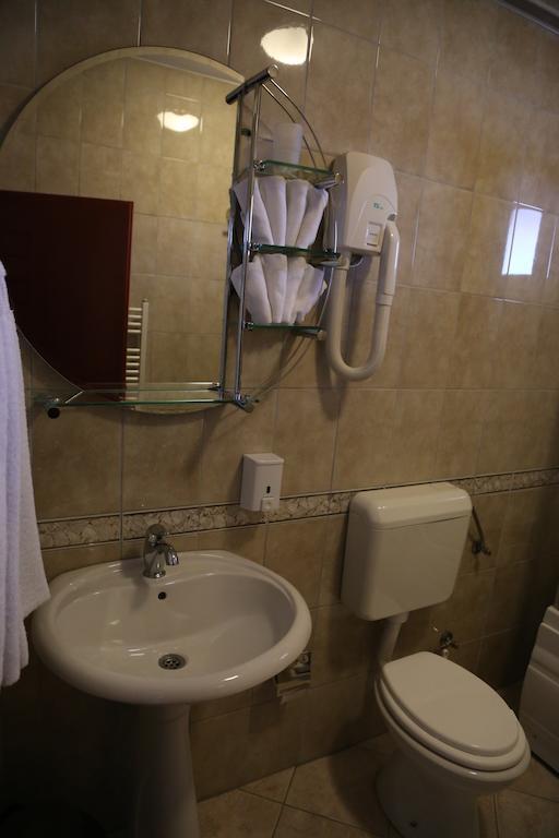Hotel Apollonia Priština Exteriér fotografie